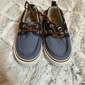 Old Navy Toddler Boat Shoes size 6